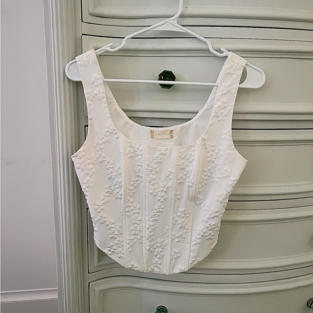 White corset top- with flower details